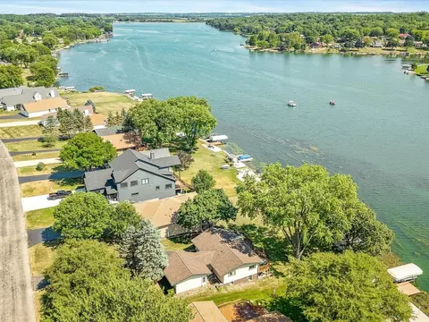 View/Area - 840 Breckenboro Dr, Lake Summerset, IL 61019 photo 3 of 5
