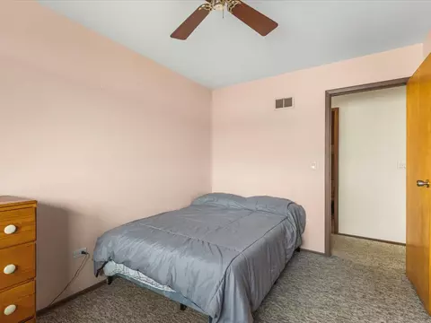 Bedroom - 840 Breckenboro Dr, Lake Summerset, IL 61019 photo 5 of 8