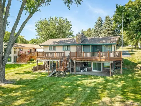 Exterior - 840 Breckenboro Dr, Lake Summerset, IL 61019 photo 3 of 13