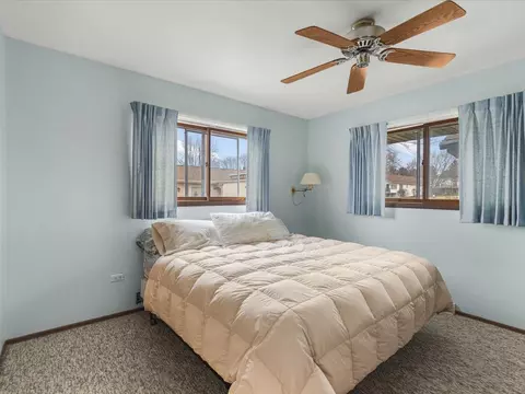 Bedroom - 840 Breckenboro Dr, Lake Summerset, IL 61019 photo 2 of 8