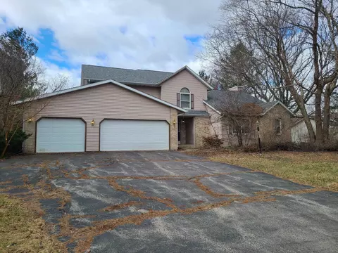 1406 Sweetclover, Rockford, IL 61107