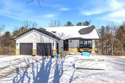 3 A96 General Sherman Ct, Apple River, IL 61001
