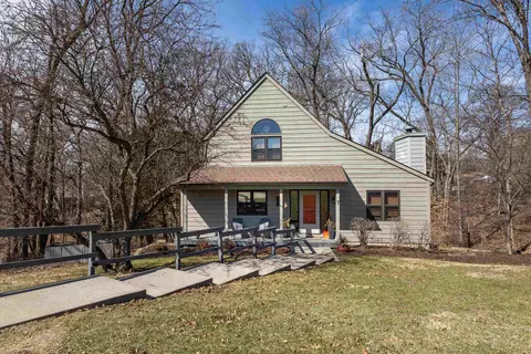 7 Colony Ln, Galena, IL 61036