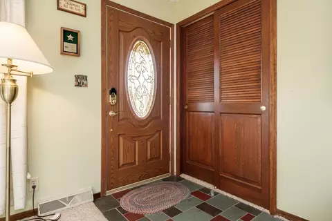 Entry Way - 12994 Echo Dr, Rockton, IL 61072 photo 1 of 3