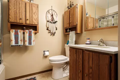 Bath - 12994 Echo Dr, Rockton, IL 61072 photo 2 of 3