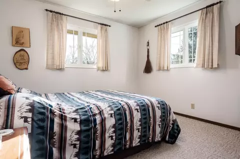 Bedroom - 12994 Echo Dr, Rockton, IL 61072 photo 4 of 7