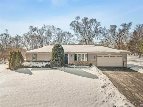12974 Northland Estates Ct, Rockton, IL 61072