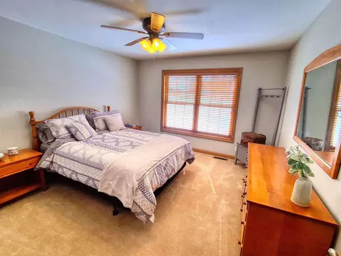 Bedroom - 1-11 Grandview Dr, Lanark, IL 61046 photo 4 of 8