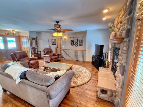 Living - 1-11 Grandview Dr, Lanark, IL 61046 photo 2 of 5