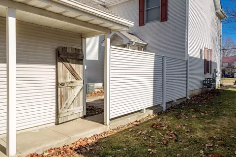 313 Genoa St, Cherry Valley, IL 61016 photo 10