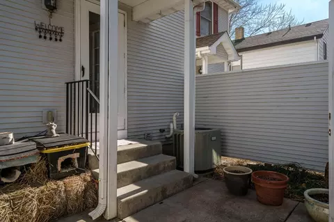 313 Genoa St, Cherry Valley, IL 61016 photo 7