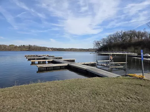 8 A8 Franklin Ln, Apple River, IL 61001