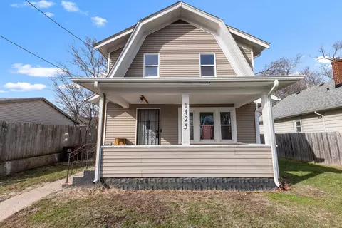 1425 Green St, Rockford, IL 61102