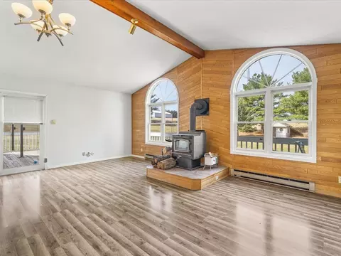 Living - 175 Lake Summerset Rd, Lake Summerset, IL 61019 photo 6 of 10