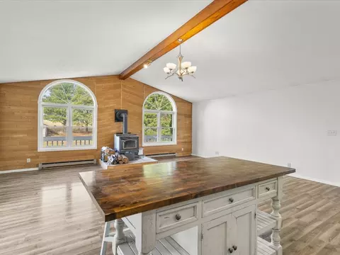 Living - 175 Lake Summerset Rd, Lake Summerset, IL 61019 photo 4 of 10