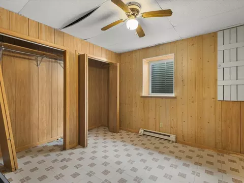 Bedroom - 175 Lake Summerset Rd, Lake Summerset, IL 61019 photo 2 of 2