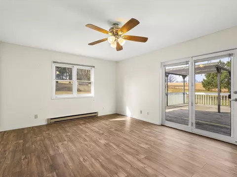 Living - 175 Lake Summerset Rd, Lake Summerset, IL 61019 photo 7 of 10
