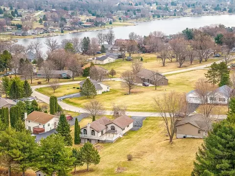 View/Area - 175 Lake Summerset Rd, Lake Summerset, IL 61019 photo 3 of 4