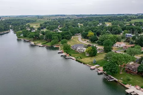 1306 Chadbourne Dr, Lake Summerset, IL 61019 photo 3
