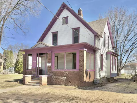 2226 10th St, Rockford, IL 61104