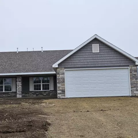 4420 Squaw Valley Dr, Loves Park, IL 61111