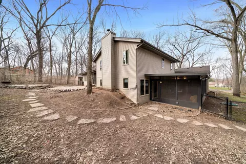 Exterior - 5115 E Hamlet Cir, Byron, IL 61010 photo 4 of 9