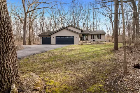 5115 E Hamlet Cir, Byron, IL 61010
