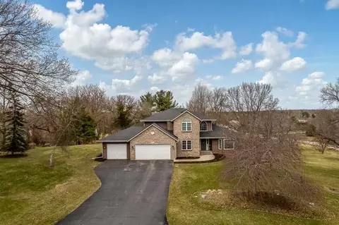 12192 Carberry Ln, Roscoe, IL 61073