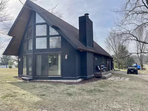 12 A203 Eisenhower Dr, Apple River, IL 61001