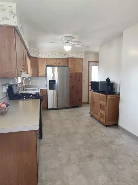 116 N Vale Ave, Rockford, IL 61107 photo 25