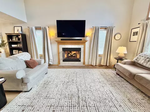 9102 Riverview Trl, Roscoe, IL 61073 photo 6