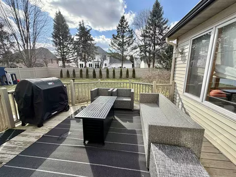 9102 Riverview Trl, Roscoe, IL 61073 photo 38