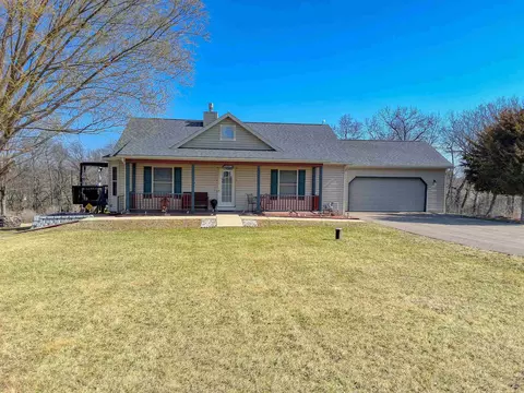 17-199 Lake Carroll Blvd, Lanark, IL 61046