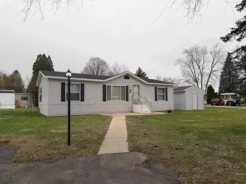 4004 Bluff Dr, Belvidere, IL 61008