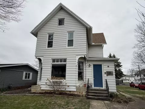300 Holcomb Ave, Milledgeville, IL 61051