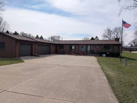 2155 Oriole Dr, Freeport, IL 61032 photo 30