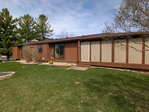 2155 Oriole Dr, Freeport, IL 61032 photo 25