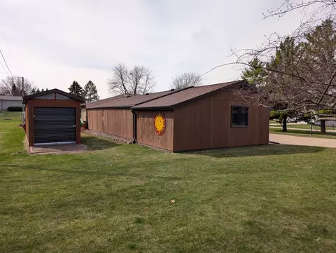 2155 Oriole Dr, Freeport, IL 61032 photo 23