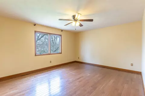 Bedroom - 151 N Fox Run Ln, Byron, IL 61010 photo 2 of 10