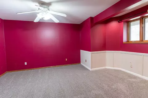 Bedroom - 151 N Fox Run Ln, Byron, IL 61010 photo 10 of 10