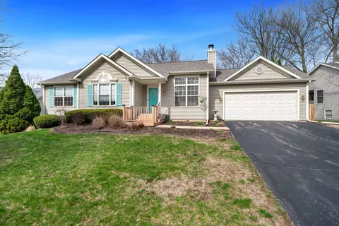 3970 Pepper Dr, Rockford, IL 61114