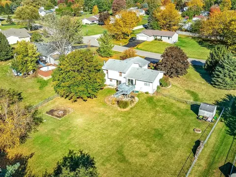View/Area - 6609 Sawmill Dr, Roscoe, IL 61073 photo 4 of 8