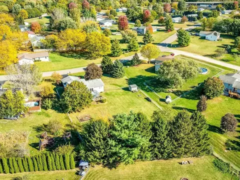 View/Area - 6609 Sawmill Dr, Roscoe, IL 61073 photo 7 of 8