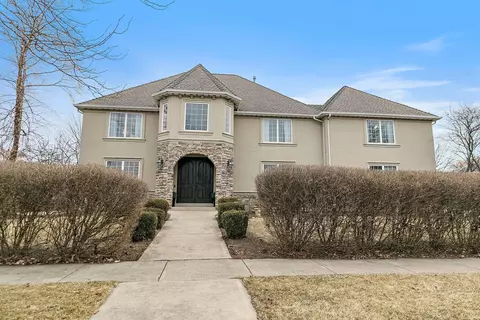 295 Larking Ave, Dekalb, IL 60115