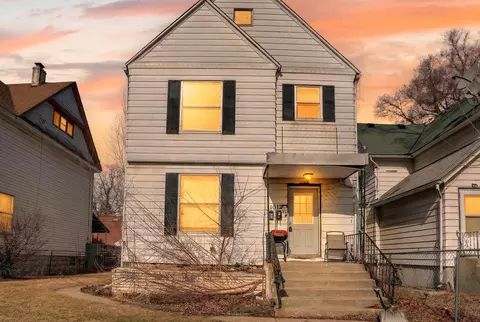1012 N Court St, Rockford, IL 61103