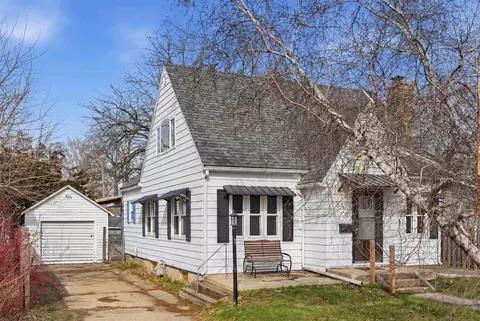 106 S Mulberry, Mount Morris, IL 61054