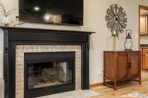 11548 Chatt Ct, Roscoe, IL 61073 photo 7