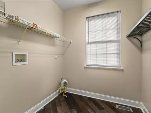 Other - 342 Comstock Dr, Elgin, IL 60124 photo 4 of 15
