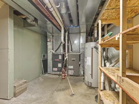 Other - 342 Comstock Dr, Elgin, IL 60124 photo 13 of 15