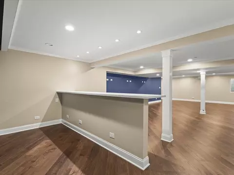 Other - 342 Comstock Dr, Elgin, IL 60124 photo 12 of 15